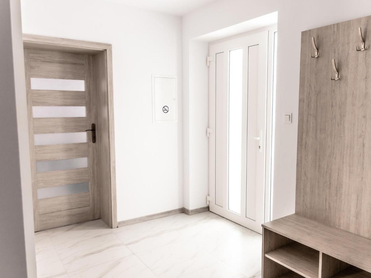 Apartament Pod Lasem Apartman Oldrzychowice Klodzkie Kültér fotó